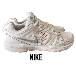 NIKE T-Lite XI Runners | White | Women’s 7 | Non Marking